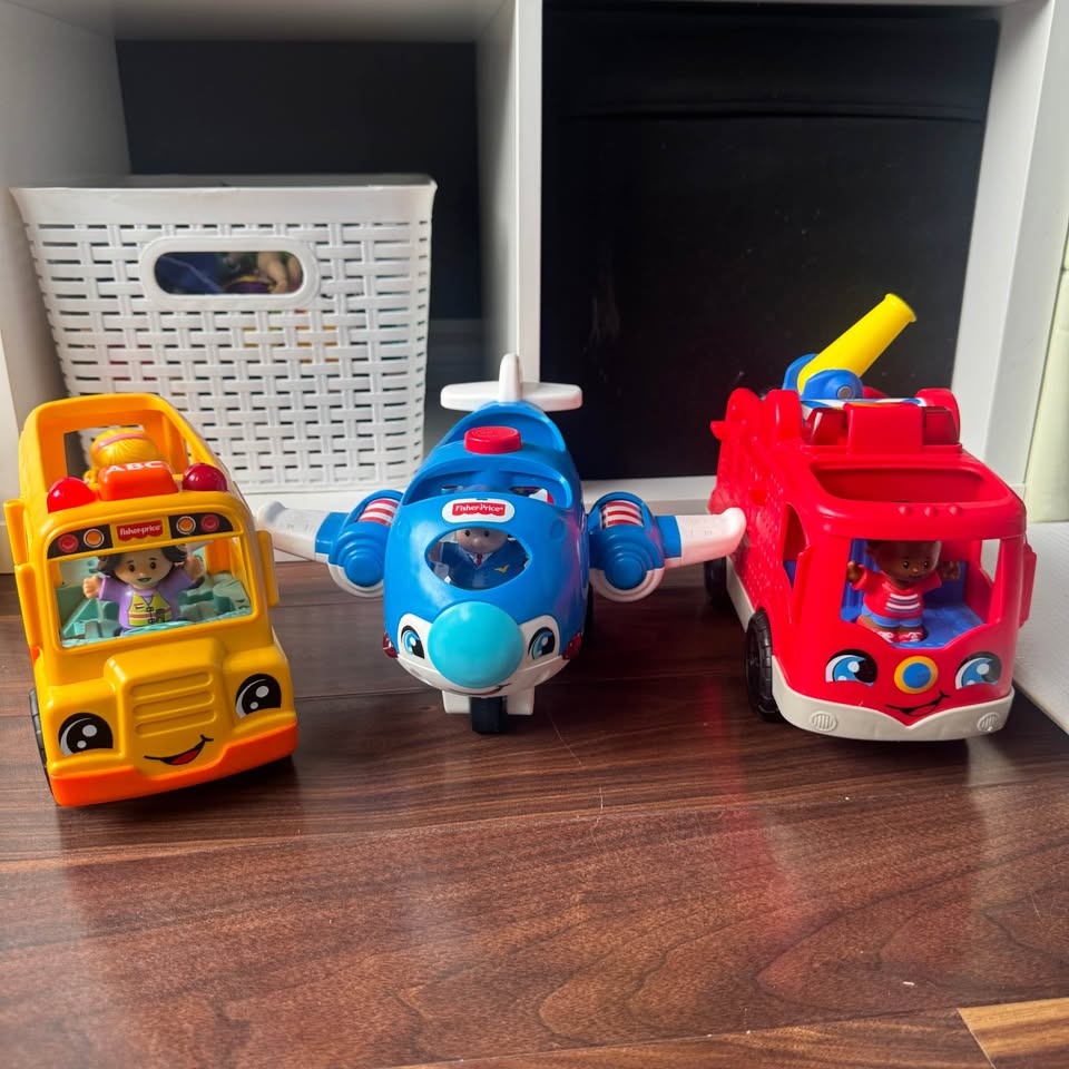 Fisher-Price Little People Vehicles - Sounds Work - photo 2