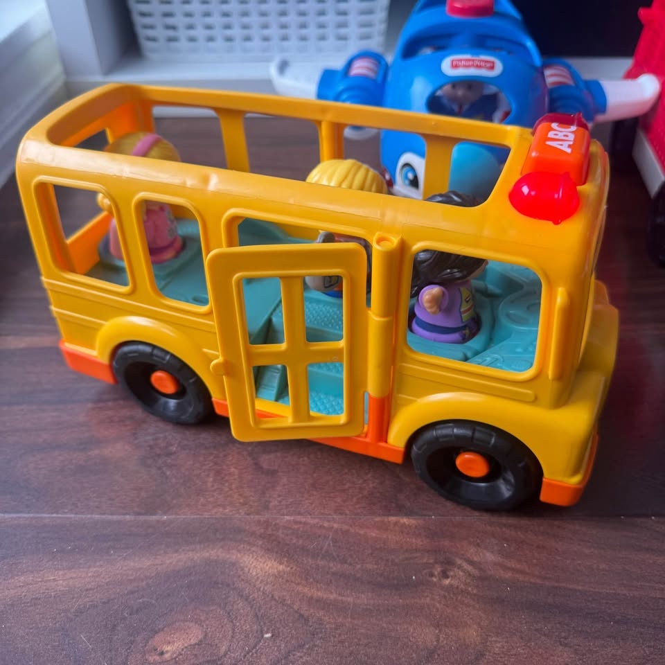 Fisher-Price Little People Vehicles - Sounds Work - photo 5