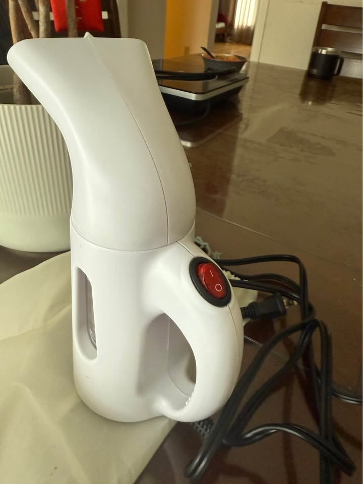 Handheld clothes Steamer,Mini Steam Iron with pouch - photo 3