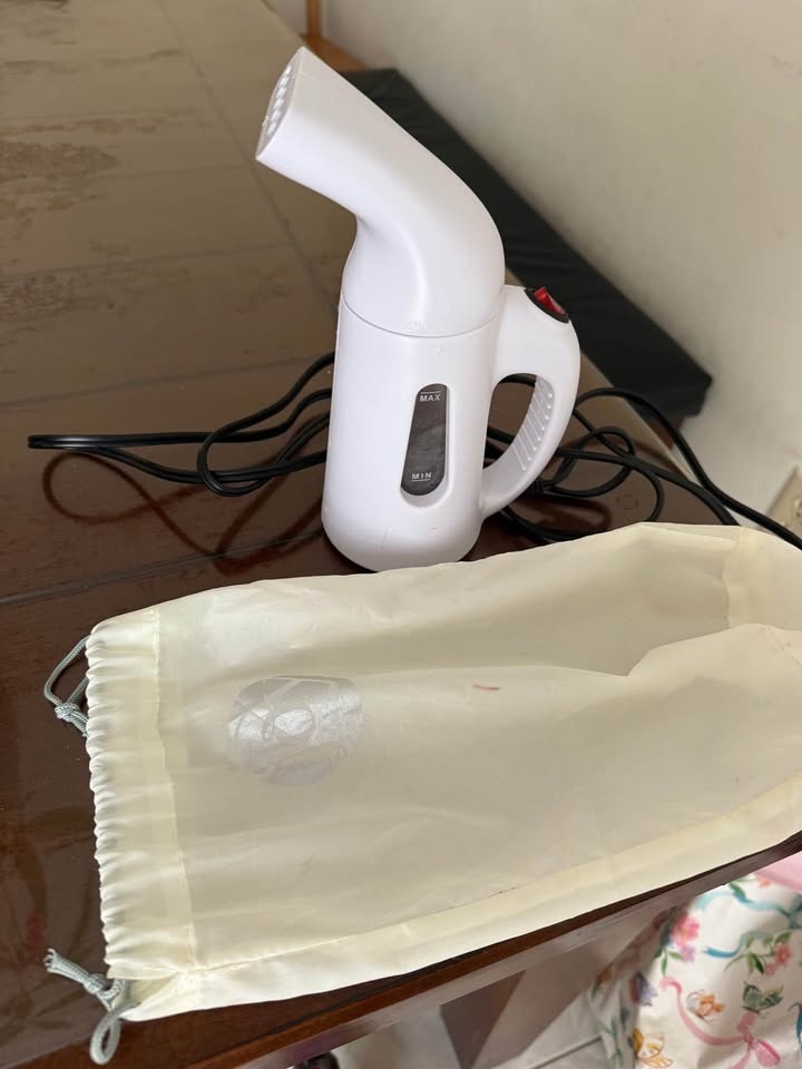 Handheld clothes Steamer,Mini Steam Iron with pouch - photo 4