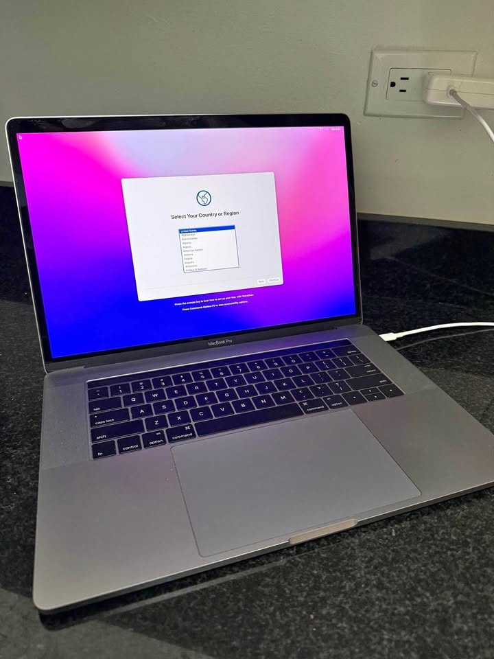 Macbook Pro Touchbar 2016 15"