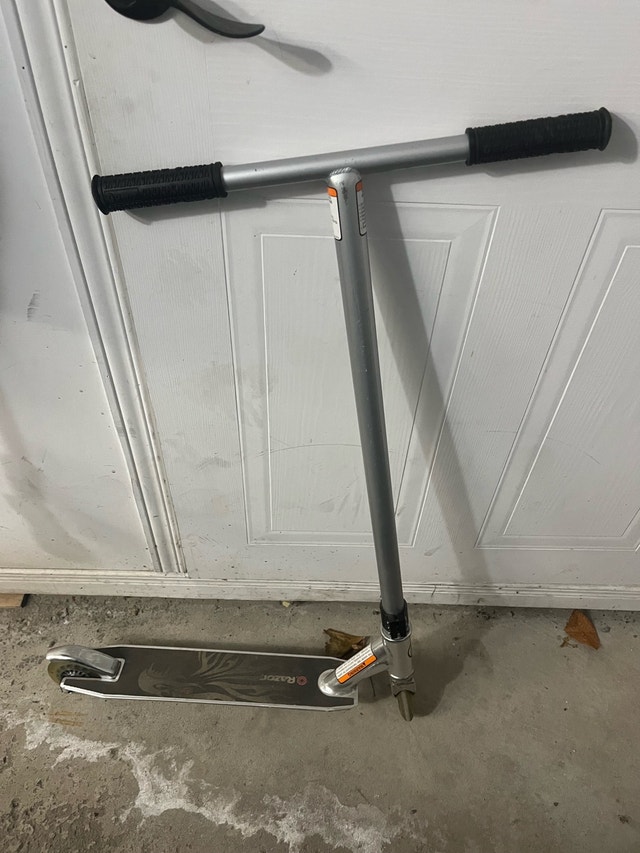 Razor scooter