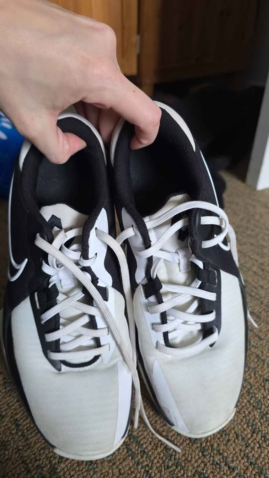 Euc N.i.ke runners mens size 7 - photo 3