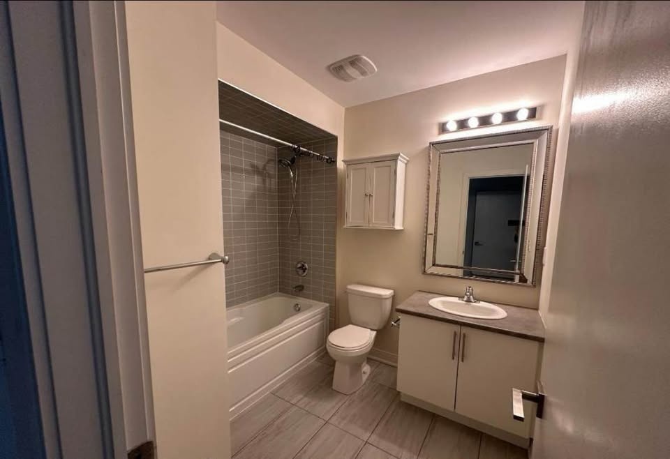 2 Beds 2 Baths - Apartment - photo 4