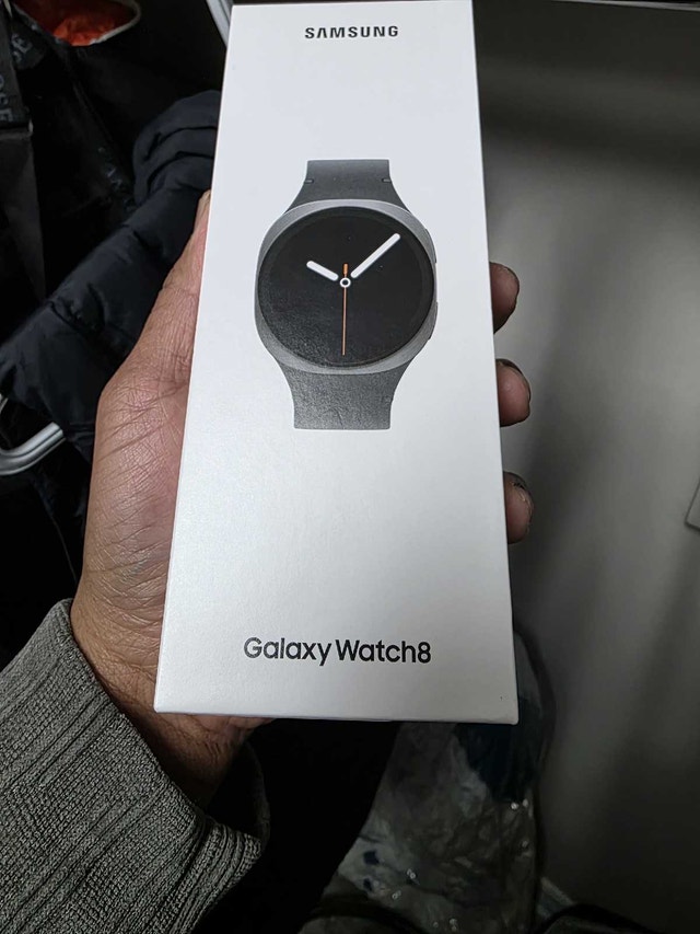 Brandnew Samsung Galaxy Watch8 LTE cellular
