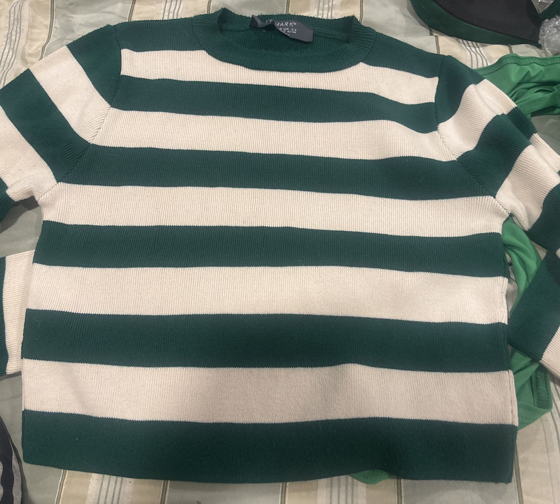 Green Tops Bundle – Cropped Sweater + Wrap Halter (2 Pieces) - photo 5