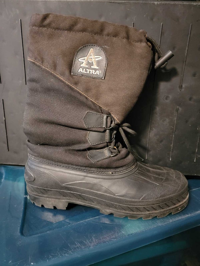 Altra winter boots