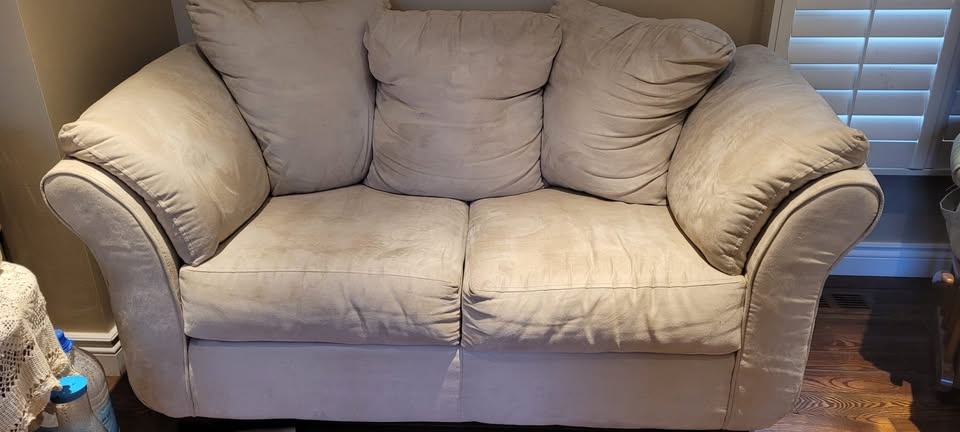 One Full size Sofa and one loveseat sofa - photo 2