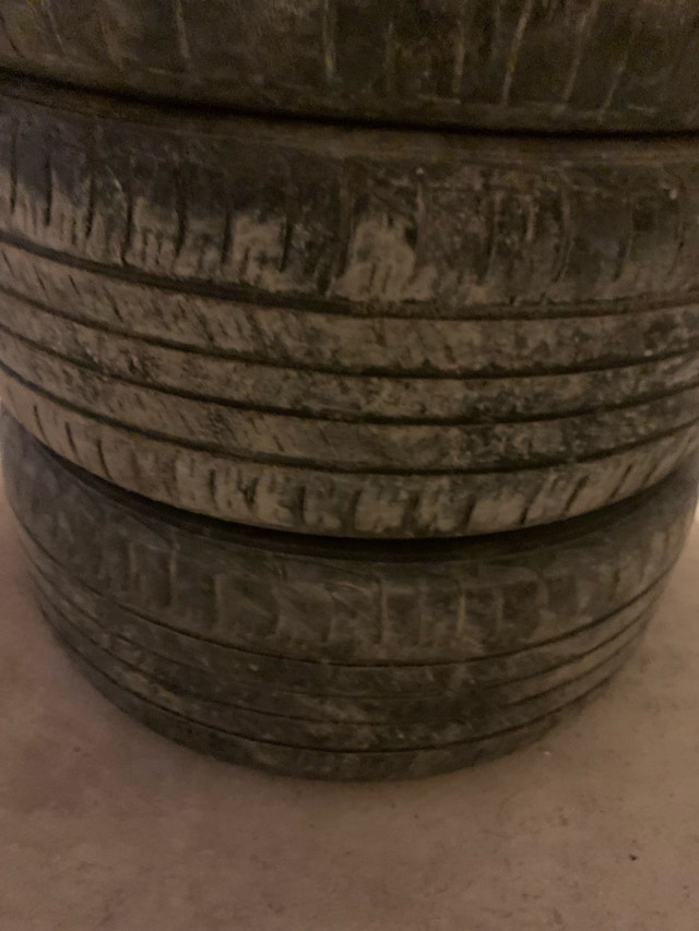 All season 4 tires 255/50/R20 - photo 2