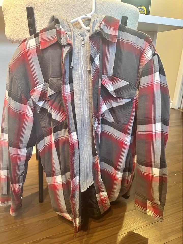Mens Dakota Plaid Hooded Flannel Jacket – Size S/P