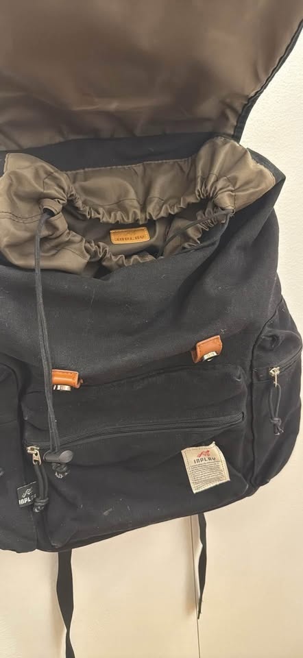 Black Back Pack - photo 4