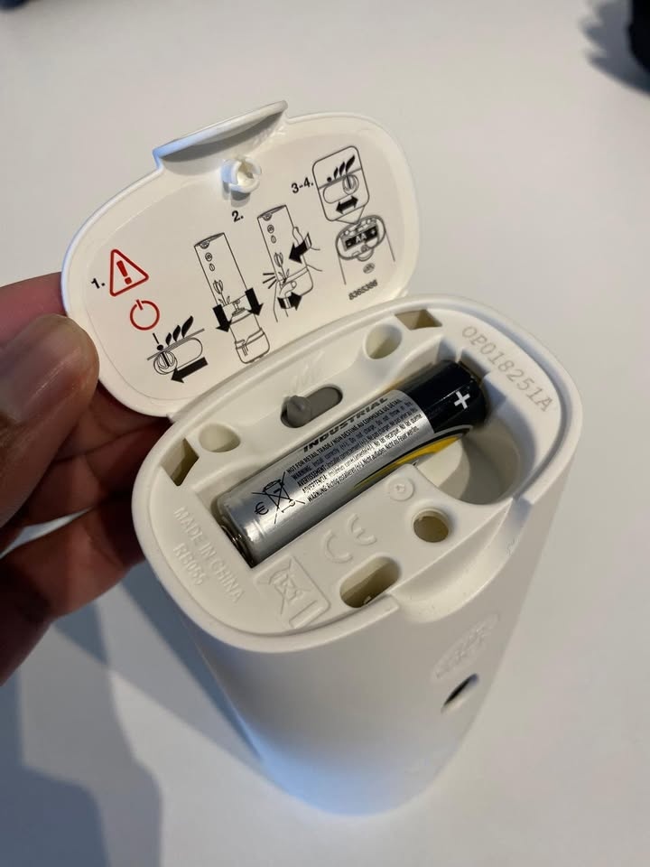 Air freshener diffuser - battery powered - photo 2