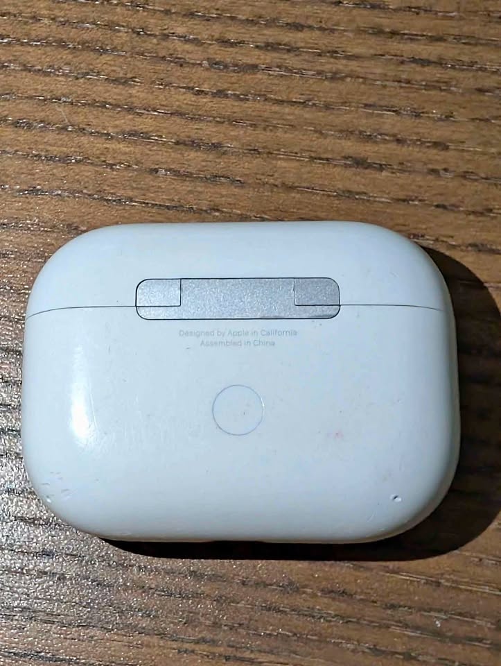Airpod pro 2 type c case only