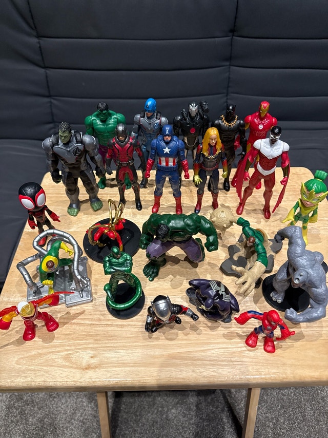 Marvel Action Figures Lot
