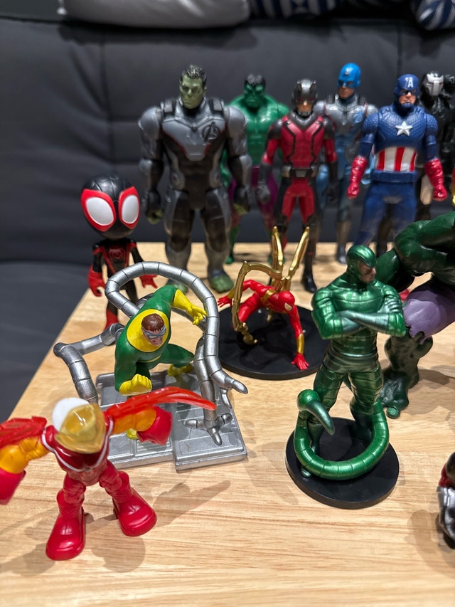 Marvel Action Figures Lot - photo 2