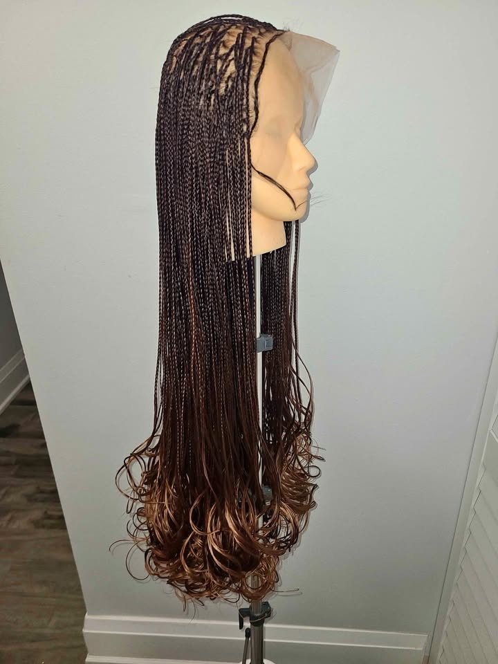 🇨🇦 Braided Natural long hair wig - size M