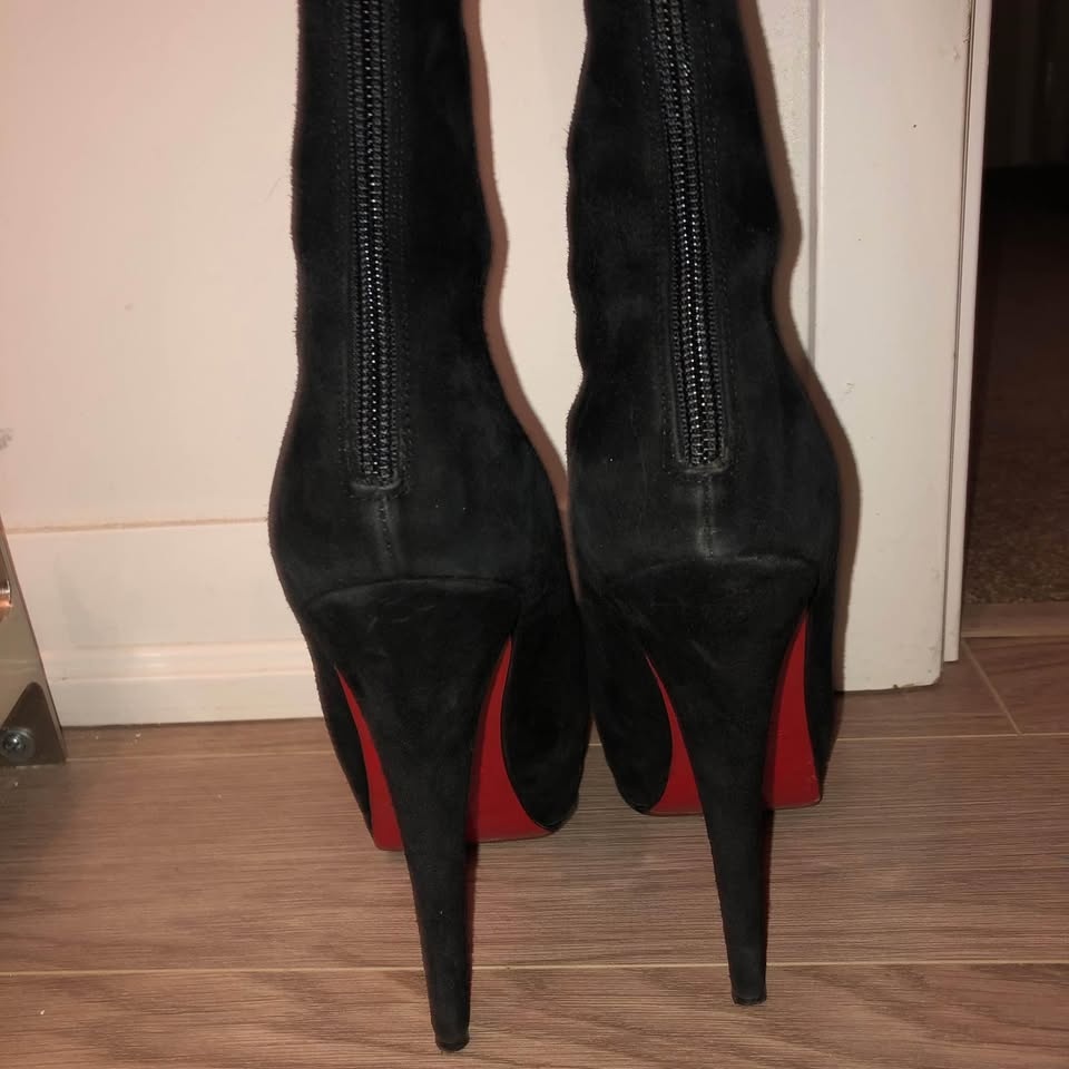 Christian Louboutin boots - photo 2