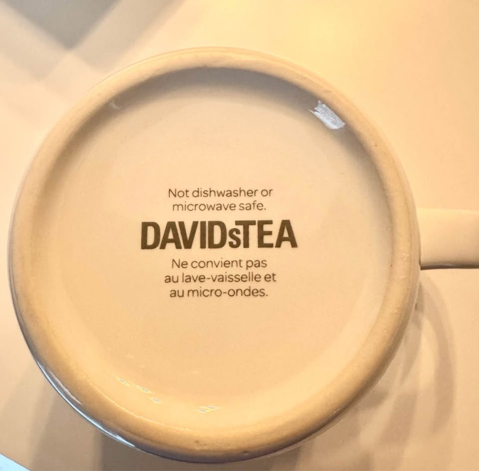 David’s Tea gold rim polar bear mug - photo 4