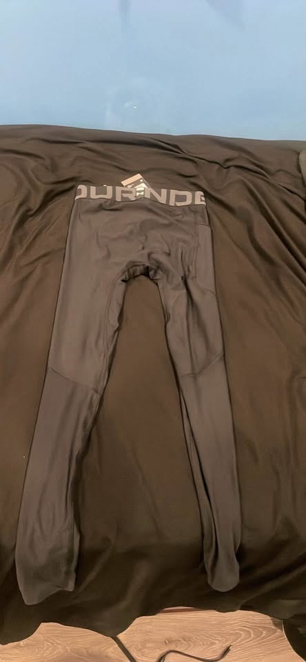 Under armour compression pants - photo 3