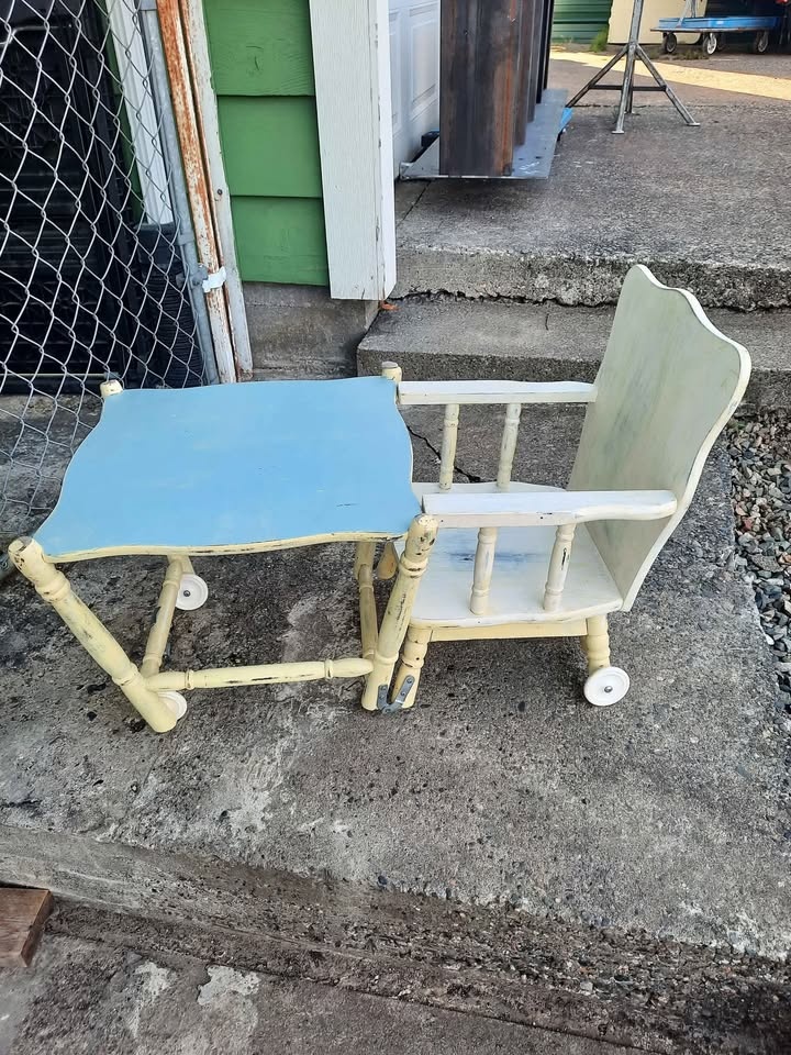 Vintage Highchair/Desk - photo 2