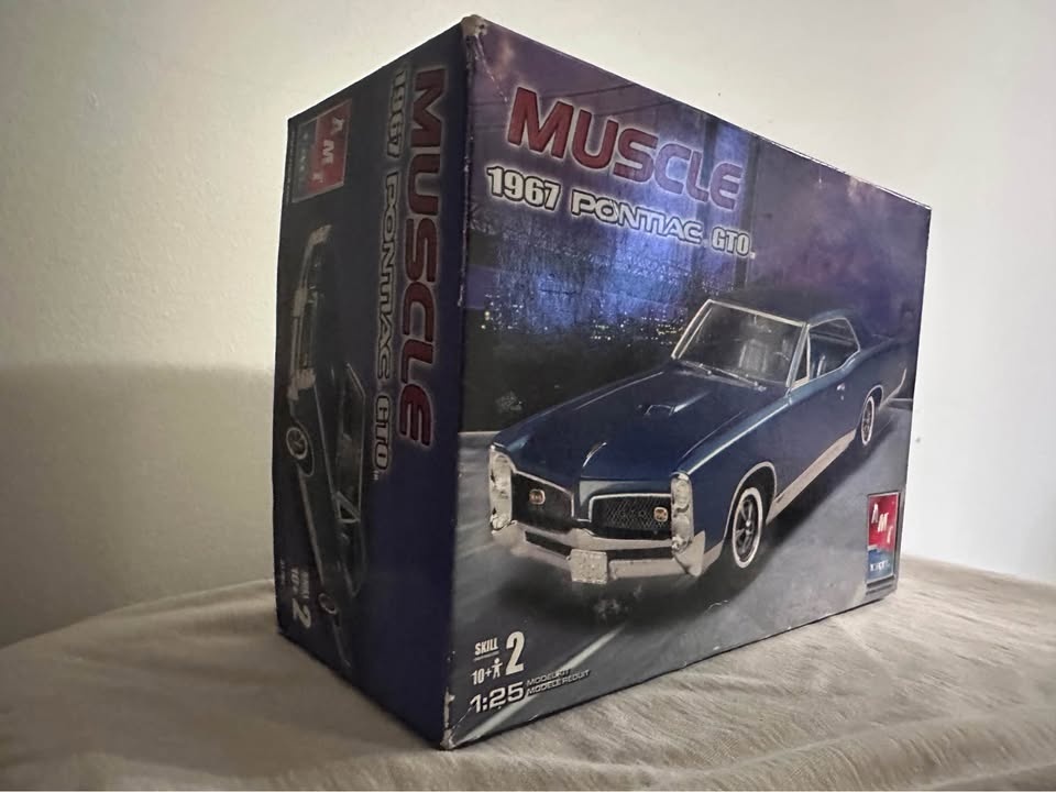 Pontiac GTO MUSCLE CAR plastic model - photo 2