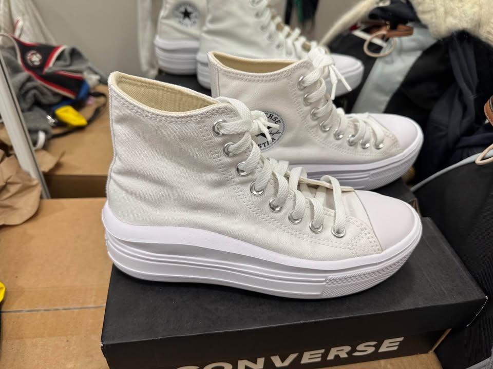 Converse Women's Chuck Taylor All Star Move Platform Sneaker (si - photo 3