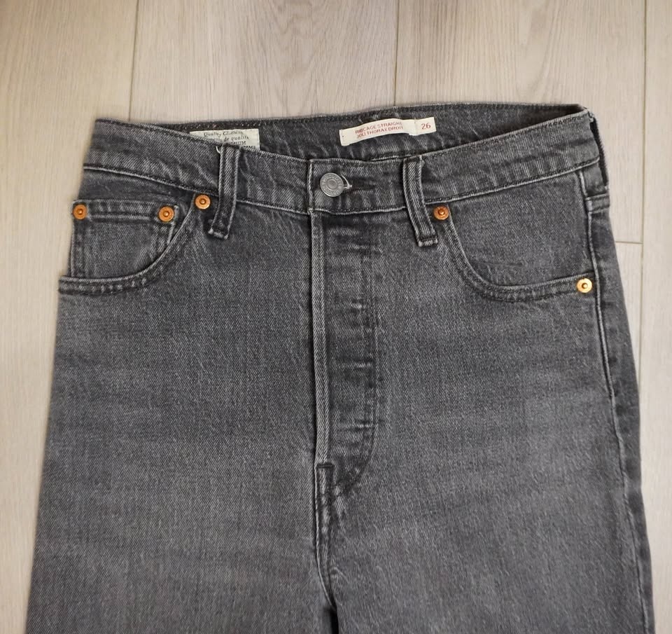 Levi’s Ribcage Straight JEANS – Black Wash size 26 - photo 3