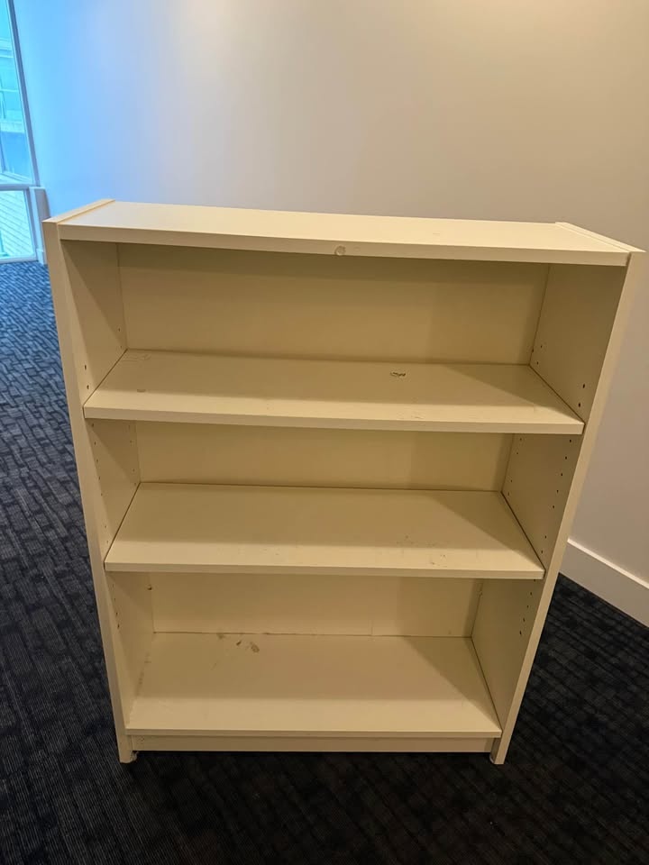 IKEA Billy bookshelf - photo 2