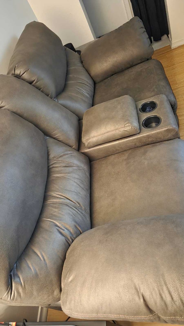 Reclining Loveseat - photo 3