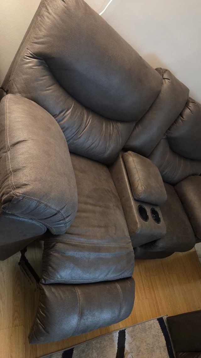 Reclining Loveseat - photo 5