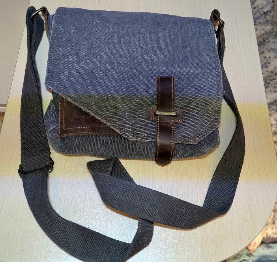 Vaschy Vintage style shoulder Messenger bag (canvas)