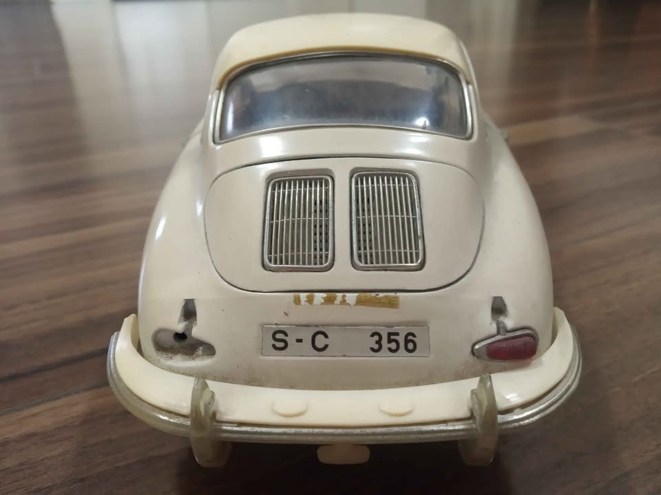 Scale model vehicles (Porsche 356 B 1961) get your order now - photo 4