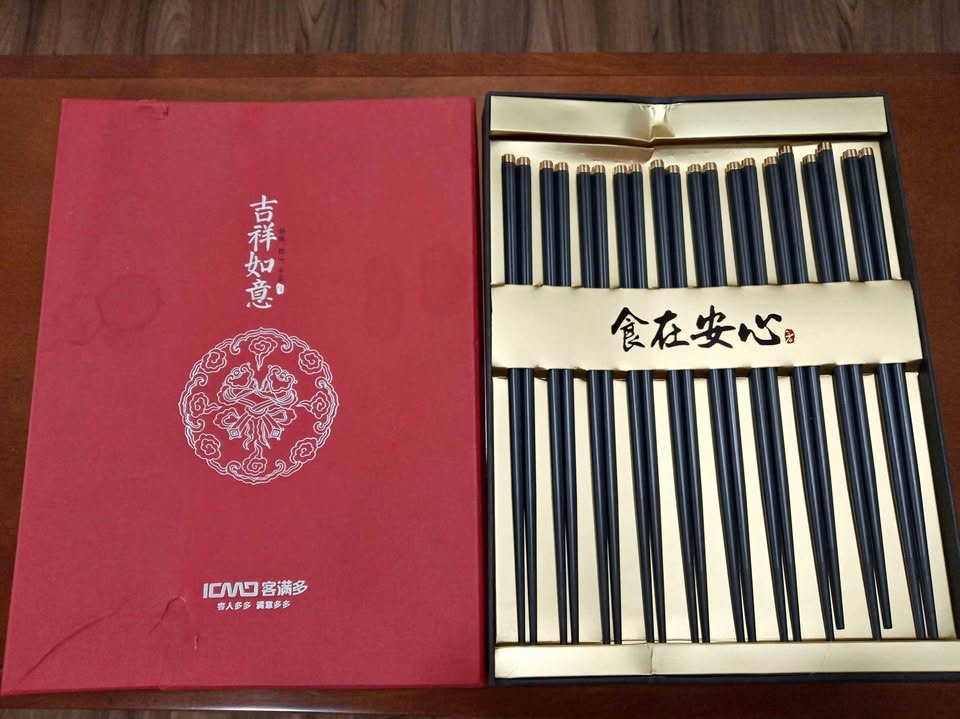 Brand new 10 pairs of Alloy Chopsticks (Black)