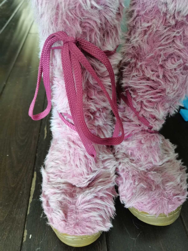 Pink Fuzzy Boots 5-6.5 - photo 2