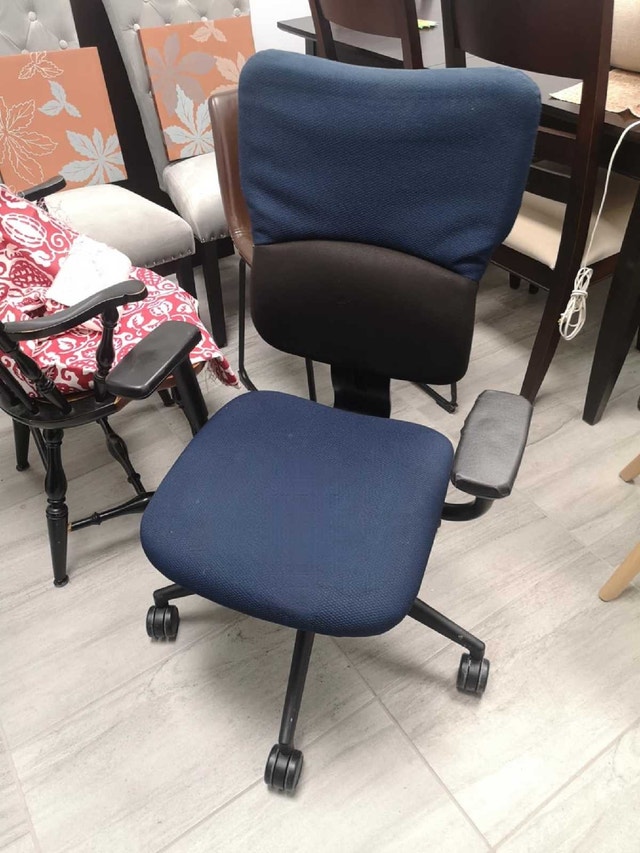 Steelcase Turnstone Office Chair