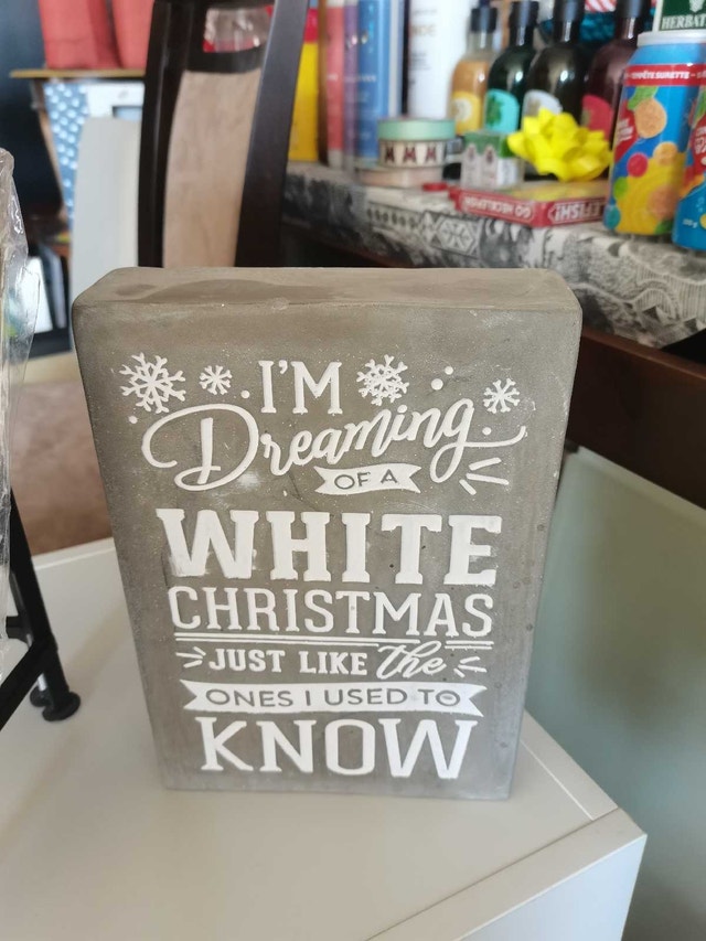 Christmas Decoration ceramic stand 7x10"*2"
