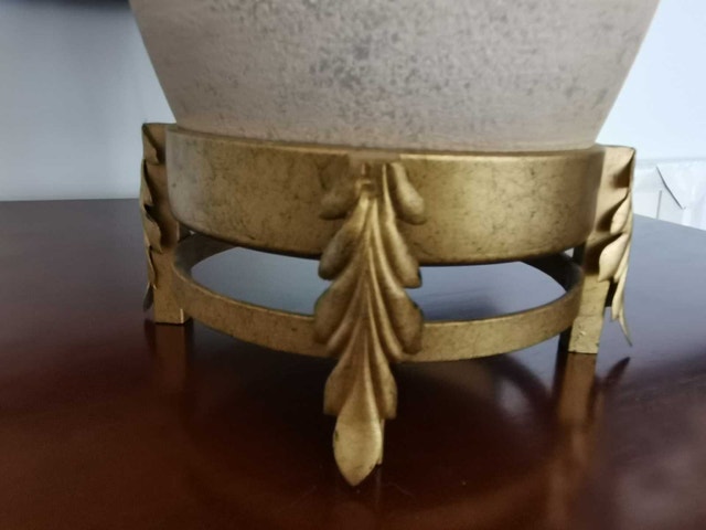 Table Lamp clay body with metal base - photo 2