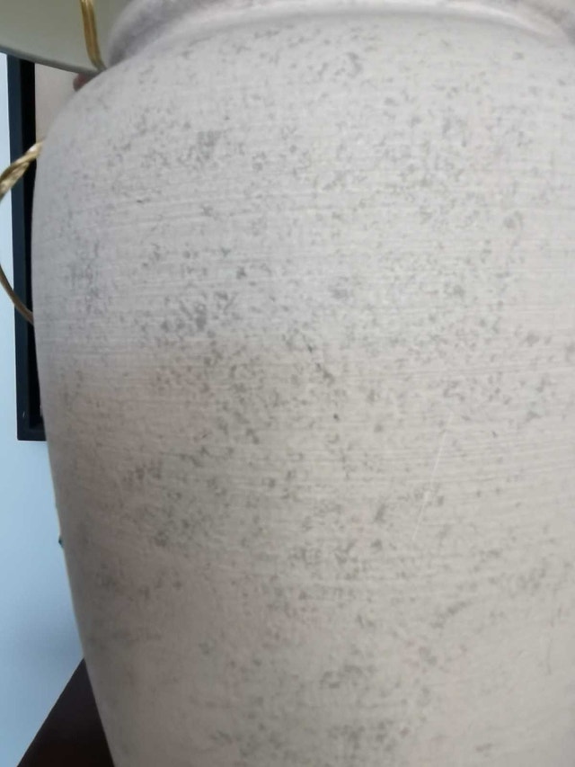Table Lamp clay body with metal base - photo 3