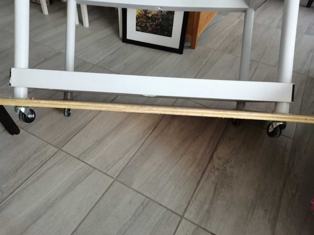 4 Tier Shelf on wheels - photo 2