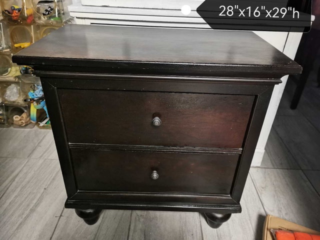 Kincaid Nightstand solid wood
