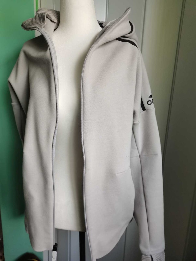Adidas Jacket MEN MEDIUM thick fabric