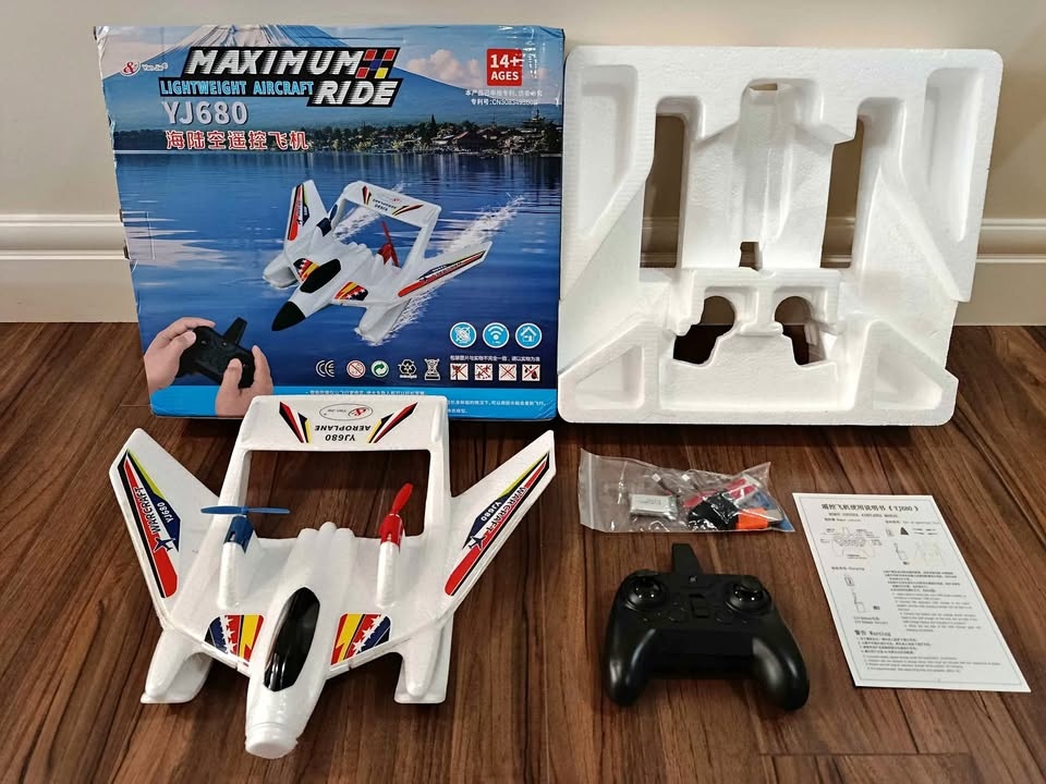 Brand new Sea, land and air glider