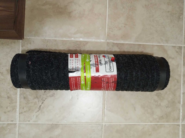 Brand new Floor Mat Concord and Platinum ( 2 pieces)