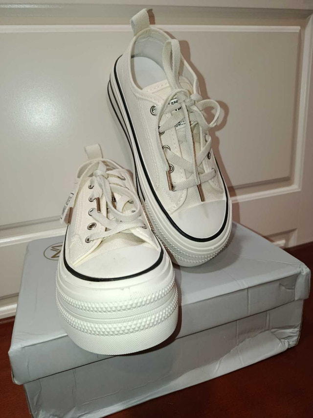 Thick-soled canvas shoes for women 2024 spring new pla