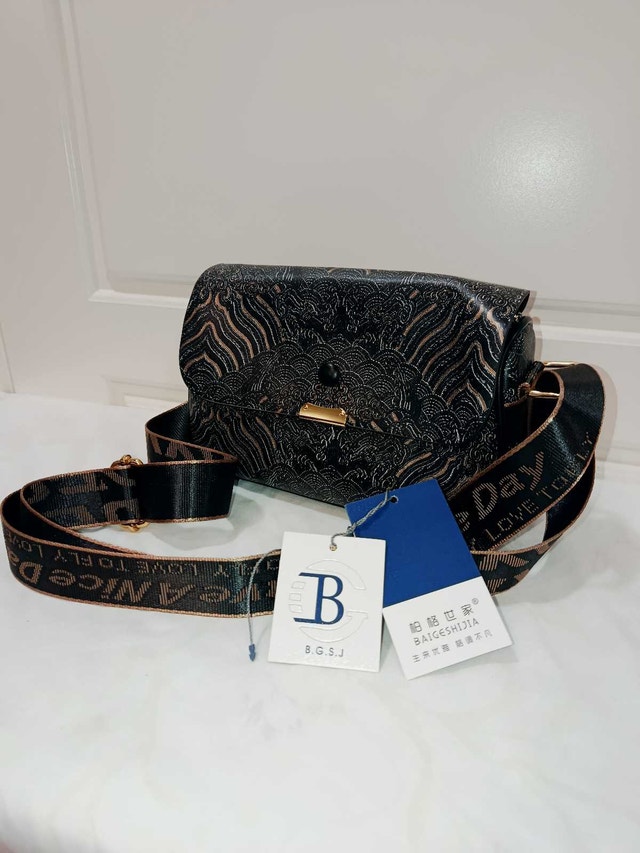Brand new Popular women's bags 2024 new soft fashion casual cros - photo 3
