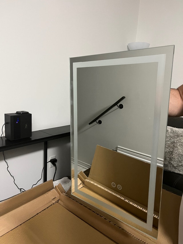 Bathroom LED mirror with Defogger.Size: 16"L x 24"W