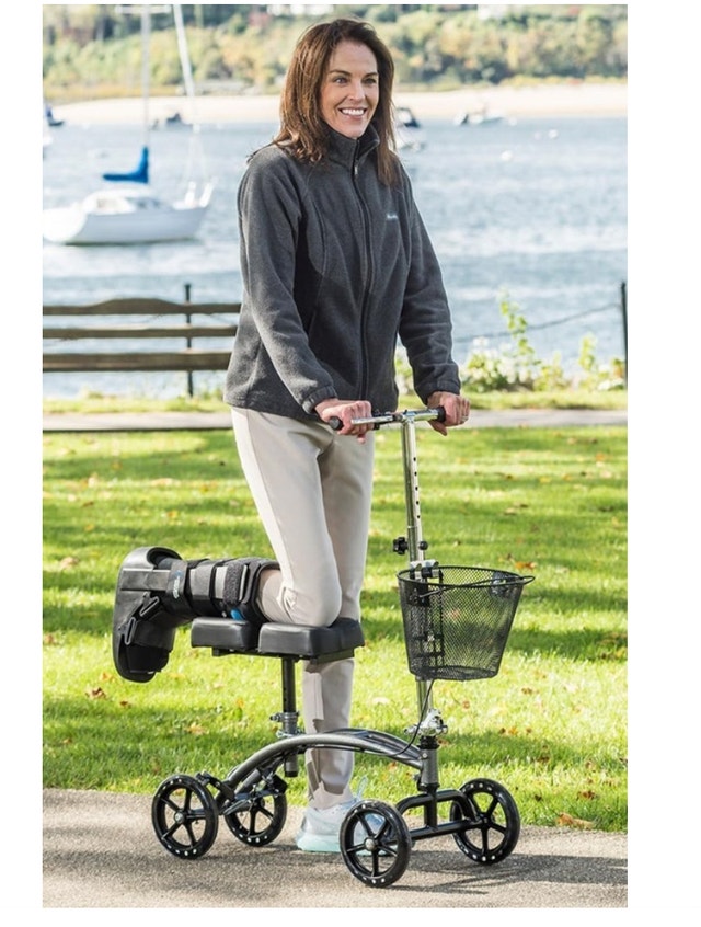 DRIVE MEDICAL KNEE WALKER