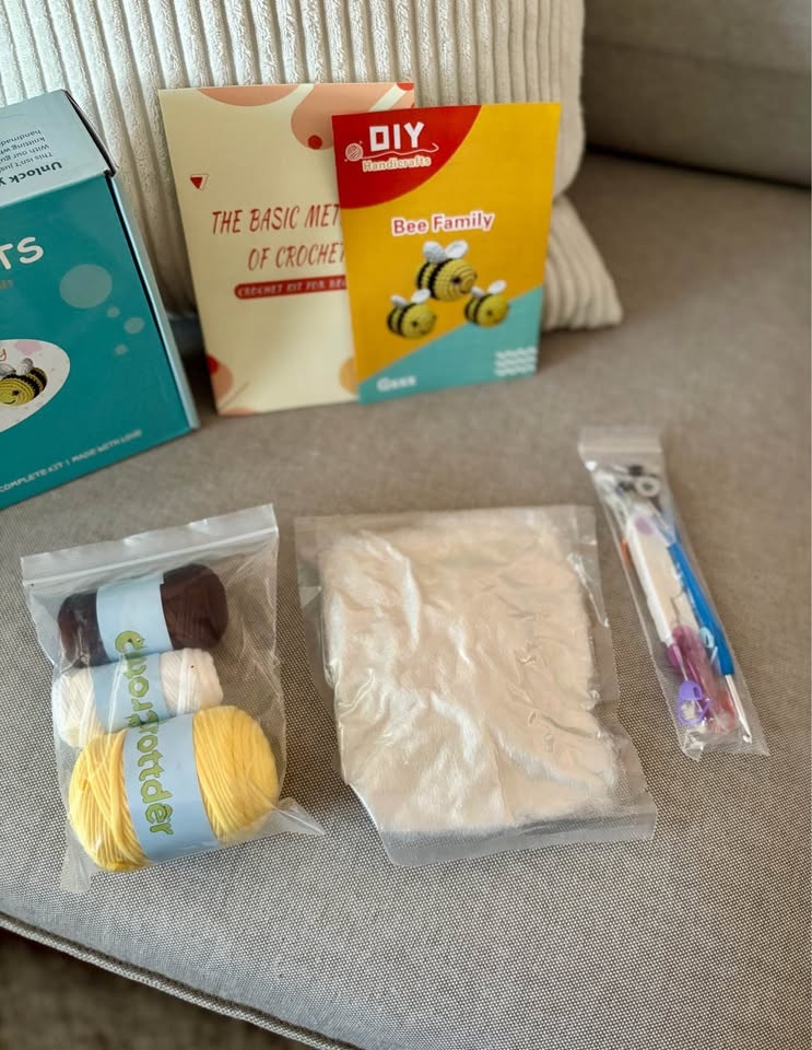 New Crochet Kit - Bee Family Craft - photo 3