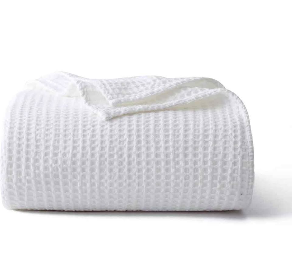 Queen and King size 100% Premium cotton waffle blanket