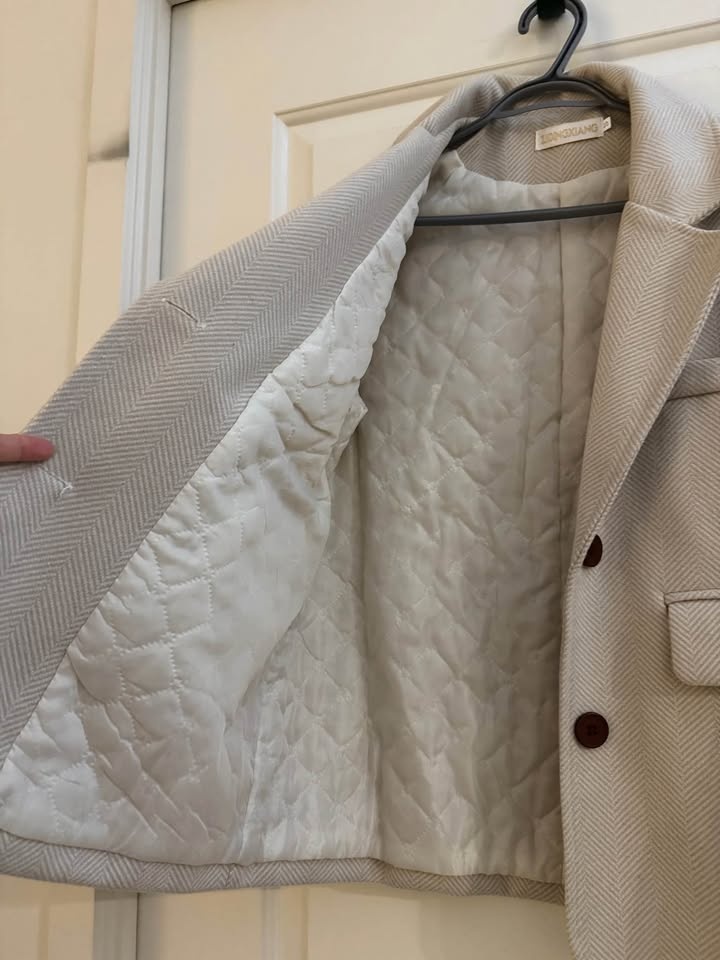women’s blazer size small - photo 3